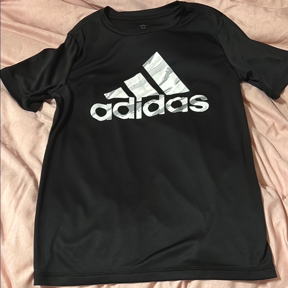 Adidas Kids Black T-Shirt, M